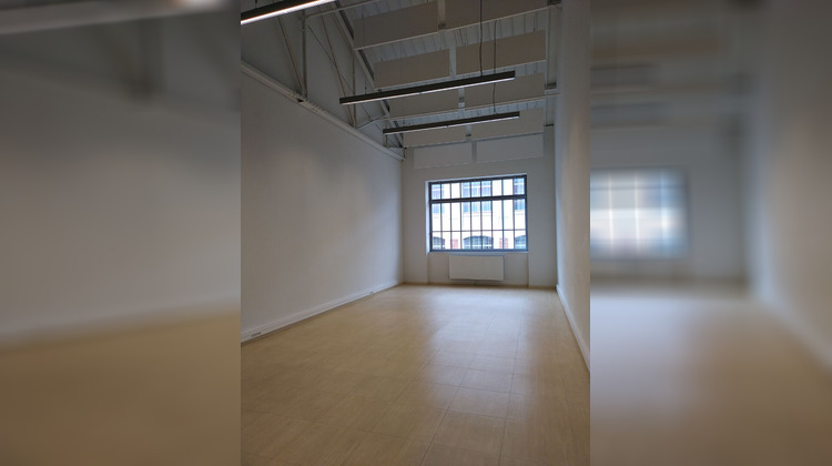 Ma-Cabane - Location Local commercial SAINT-ETIENNE, 94 m²