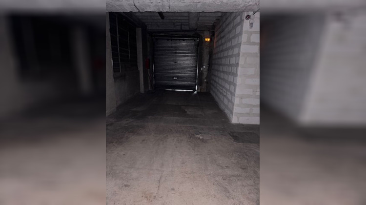 Ma-Cabane - Location Local commercial SAINT-ETIENNE, 1203 m²