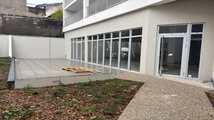 Ma-Cabane - Location Local commercial SAINT-ETIENNE, 186 m²