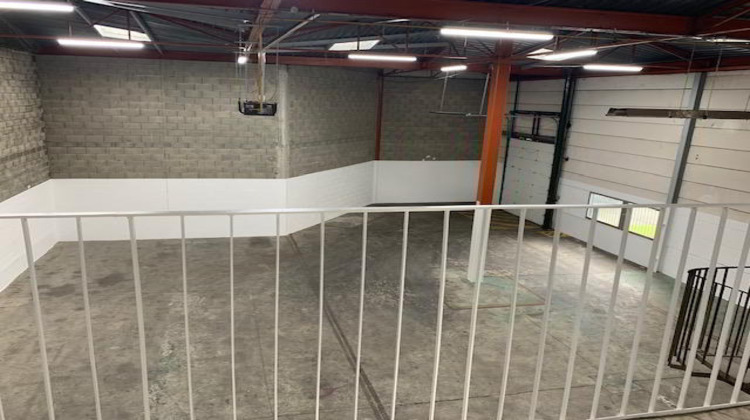 Ma-Cabane - Location Local commercial SAINT-ETIENNE, 462 m²