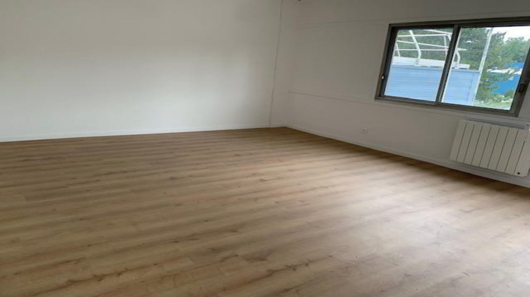 Ma-Cabane - Location Local commercial SAINT-ETIENNE, 462 m²