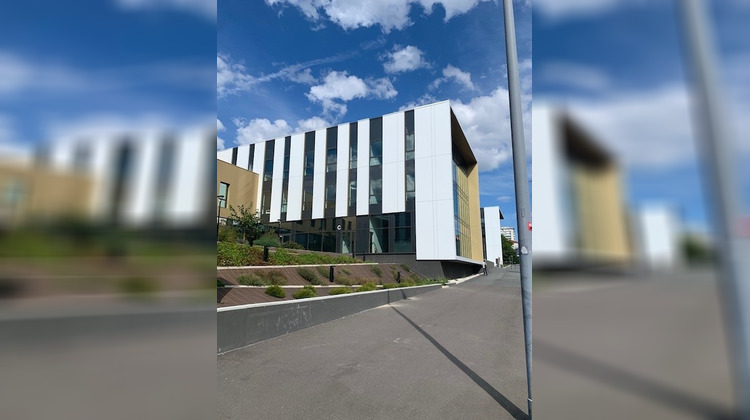 Ma-Cabane - Location Local commercial SAINT-ETIENNE, 500 m²