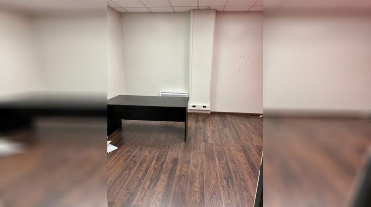 Ma-Cabane - Location Local commercial SAINT-ETIENNE, 1090 m²