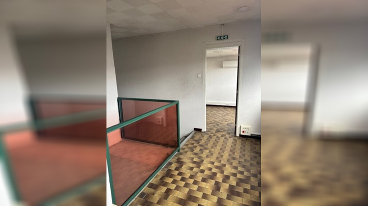 Ma-Cabane - Location Local commercial SAINT-ETIENNE, 1026 m²