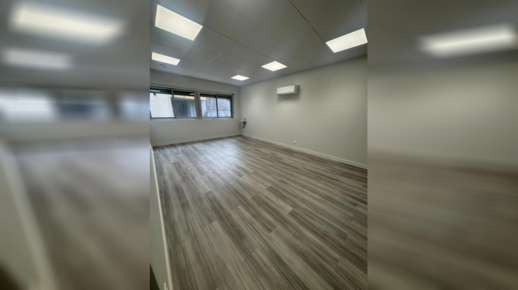 Ma-Cabane - Location Local commercial SAINT ETIENNE, 24 m²