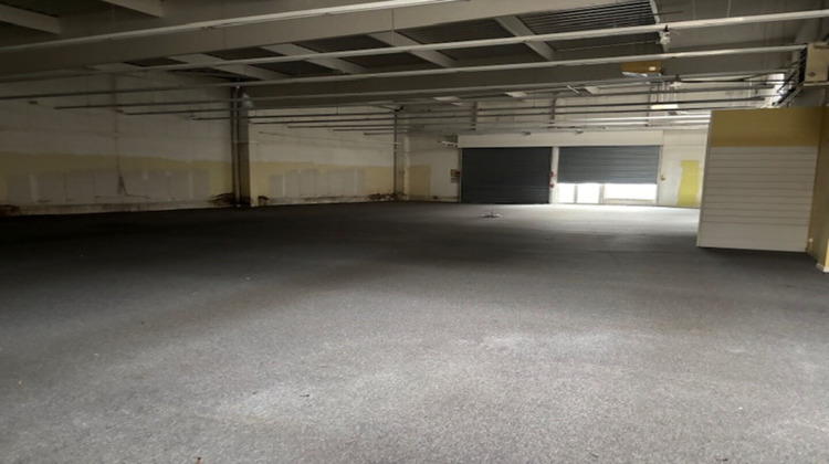 Ma-Cabane - Location Local commercial SAINT-ETIENNE, 583 m²
