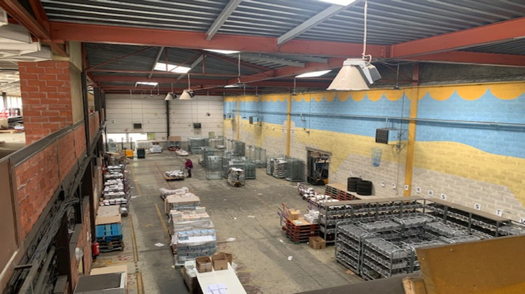 Ma-Cabane - Location Local commercial SAINT-ETIENNE, 1593 m²