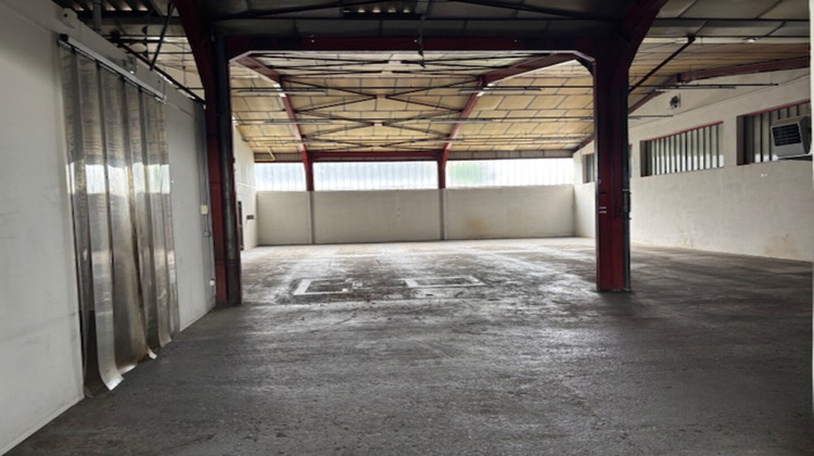 Ma-Cabane - Location Local commercial SAINT-ETIENNE, 1026 m²