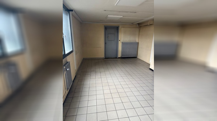 Ma-Cabane - Location Local commercial SAINT-ETIENNE, 1026 m²