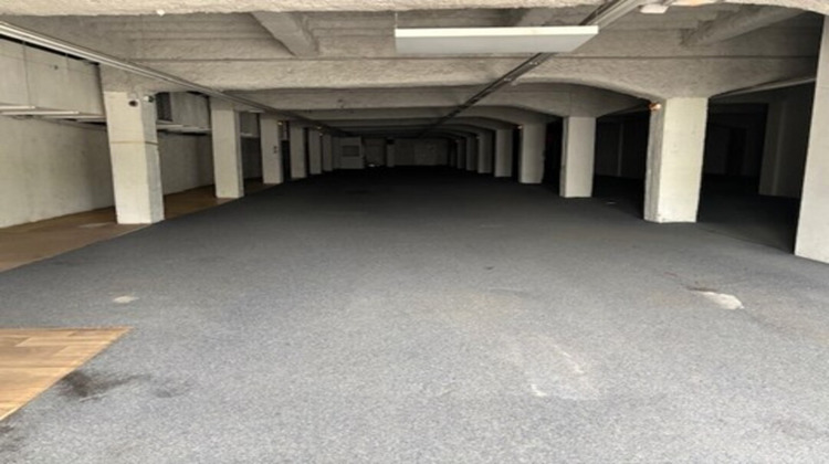Ma-Cabane - Location Local commercial SAINT-ETIENNE, 1203 m²