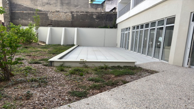 Ma-Cabane - Location Local commercial SAINT-ETIENNE, 186 m²