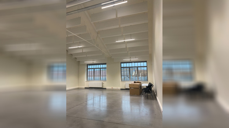 Ma-Cabane - Location Local commercial SAINT-ETIENNE, 164 m²
