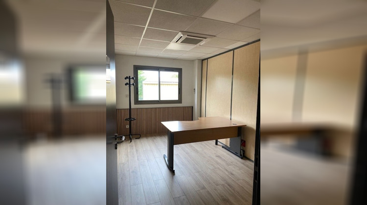 Ma-Cabane - Location Local commercial SAINT-ETIENNE, 156 m²