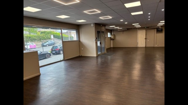 Ma-Cabane - Location Local commercial SAINT-ETIENNE, 322 m²