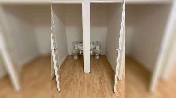 Ma-Cabane - Location Local commercial SAINT-ETIENNE, 116 m²