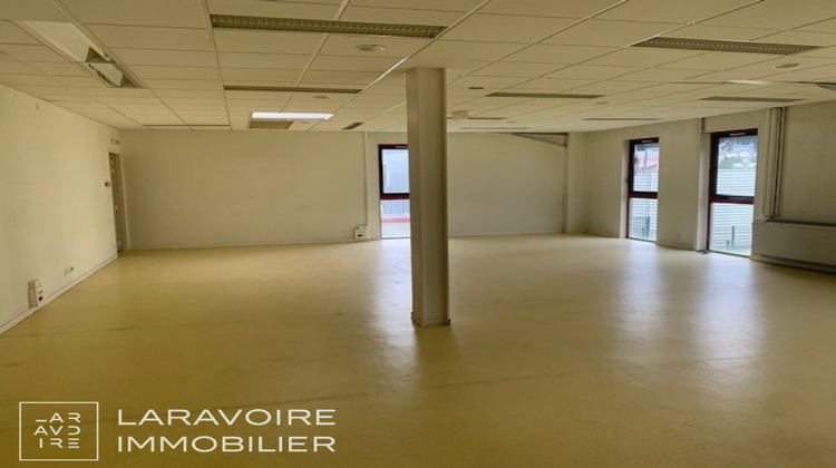 Ma-Cabane - Location Local commercial SAINT-ETIENNE, 1260 m²