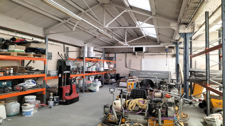 Ma-Cabane - Location Local commercial SAINT-ETIENNE, 226 m²