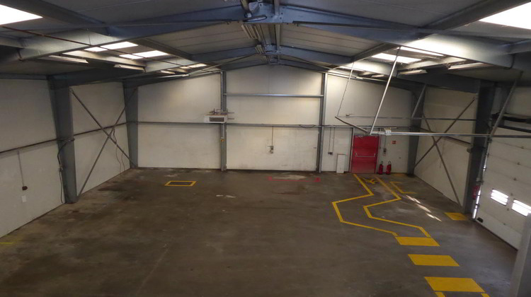 Ma-Cabane - Location Local commercial SAINT-ETIENNE, 300 m²