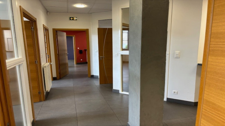 Ma-Cabane - Location Local commercial SAINT-ETIENNE, 160 m²