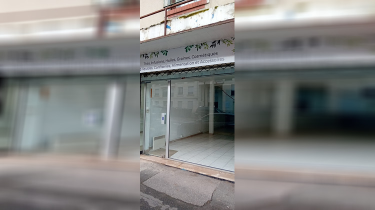 Ma-Cabane - Location Local commercial Saint-Fargeau-Ponthierry, 35 m²