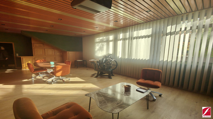 Ma-Cabane - Location Local commercial Saint-Fargeau-Ponthierry, 1792 m²
