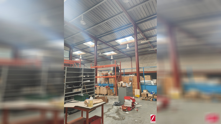 Ma-Cabane - Location Local commercial Saint-Fargeau-Ponthierry, 430 m²