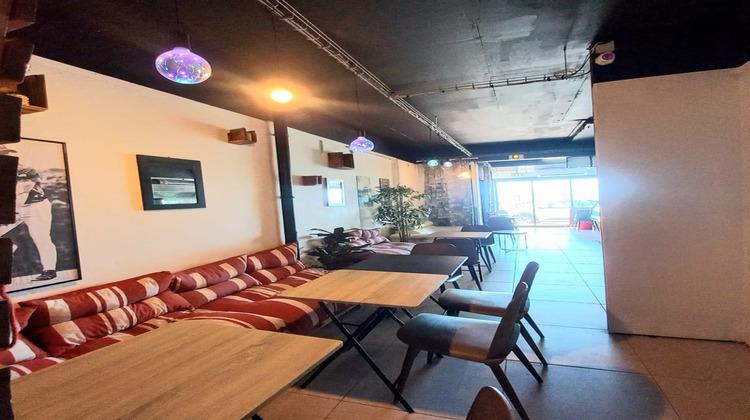 Ma-Cabane - Location Local commercial SAINT FRANCOIS, 80 m²