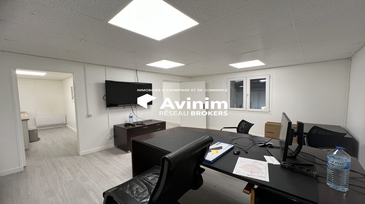 Ma-Cabane - Location Local commercial Saint-Germain-lès-Arpajon, 330 m²