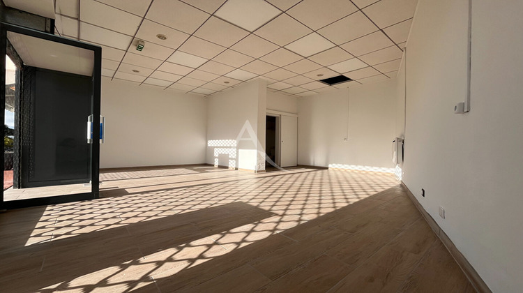Ma-Cabane - Location Local commercial SAINT-GILLES-CROIX-DE-VIE, 31 m²
