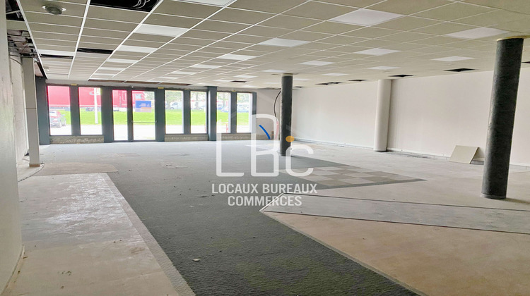 Ma-Cabane - Location Local commercial Saint-Herblain, 1160 m²