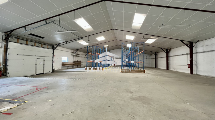 Ma-Cabane - Location Local commercial Saint-Herblain, 630 m²
