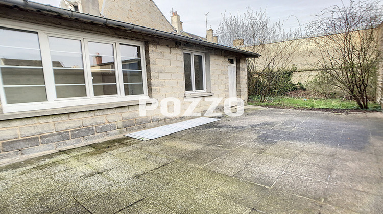 Ma-Cabane - Location Local commercial SAINT-HILAIRE-DU-HARCOUET, 71 m²