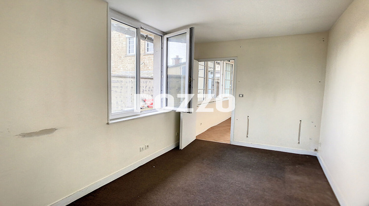 Ma-Cabane - Location Local commercial SAINT-HILAIRE-DU-HARCOUET, 71 m²