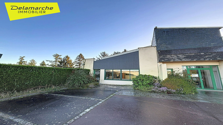 Ma-Cabane - Location Local commercial SAINT-HILAIRE-DU-HARCOUET, 70 m²