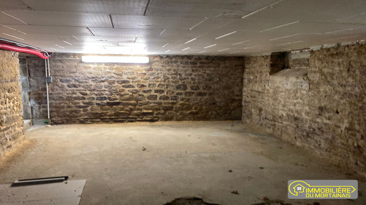 Ma-Cabane - Location Local commercial Saint-Hilaire-du-Harcouët, 53 m²