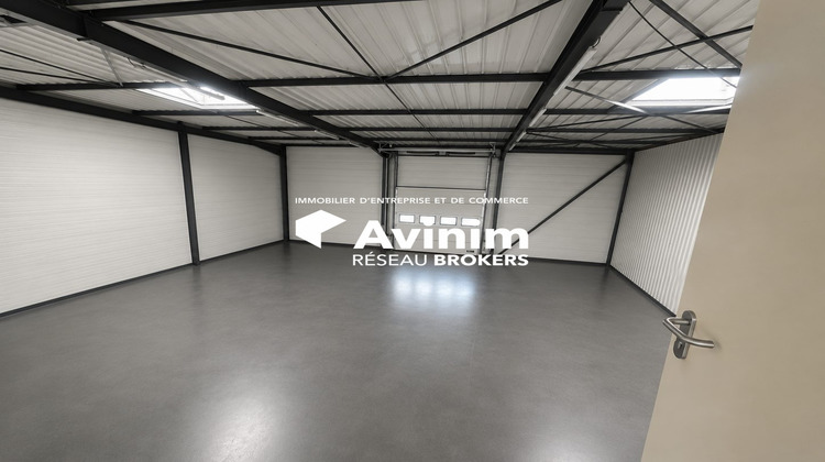 Ma-Cabane - Location Local commercial Saint-Ismier, 494 m²