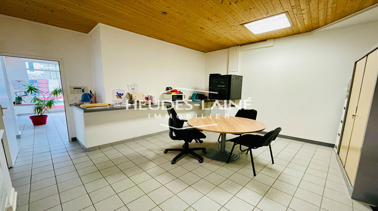 Ma-Cabane - Location Local commercial SAINT-JAMES, 93 m²