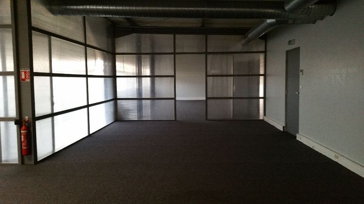 Ma-Cabane - Location Local commercial SAINT-JEAN, 350 m²