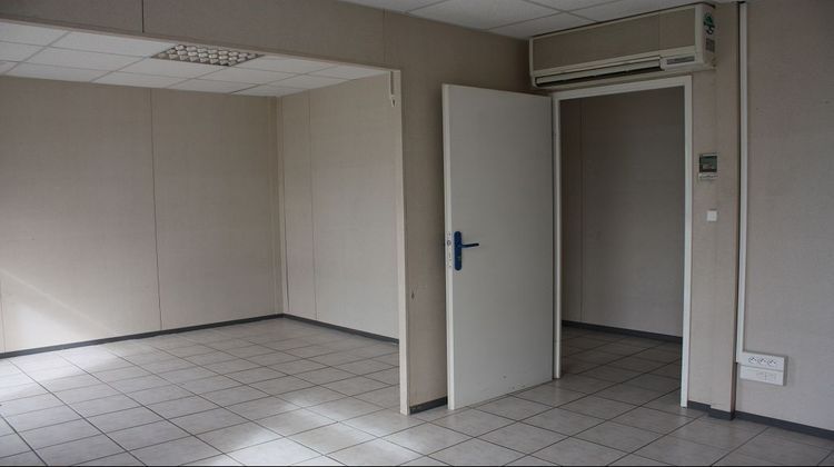 Ma-Cabane - Location Local commercial SAINT-JEAN, 300 m²