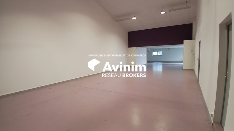 Ma-Cabane - Location Local commercial Saint-Jean-de-Braye, 680 m²