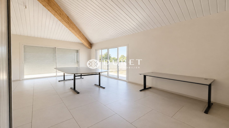Ma-Cabane - Location Local commercial Saint-Jean-de-Monts, 300 m²