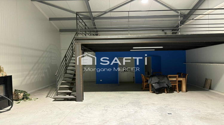 Ma-Cabane - Location Local commercial Saint-Jean-de-Thouars, 275 m²