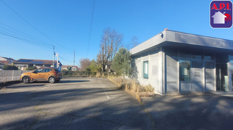 Ma-Cabane - Location Local commercial SAINT JEAN DU FALGA, 142 m²