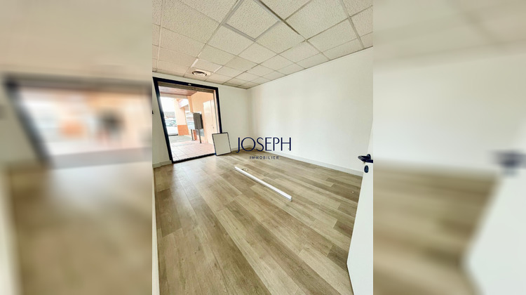 Ma-Cabane - Location Local commercial SAINT-JORY, 82 m²