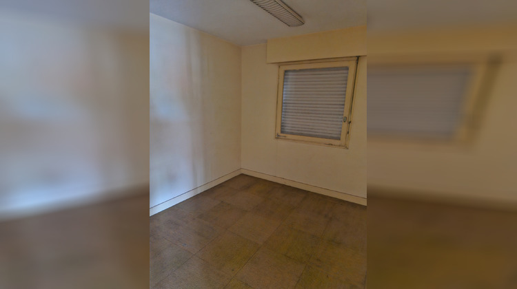 Ma-Cabane - Location Local commercial Saint-Junien, 400 m²