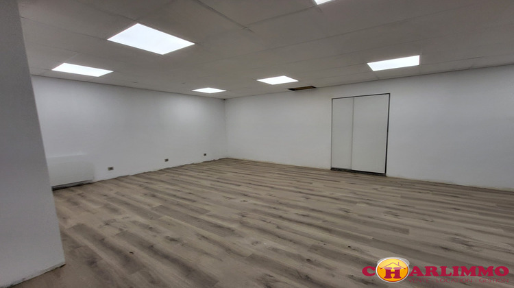Ma-Cabane - Location Local commercial Saint-Junien, 82 m²