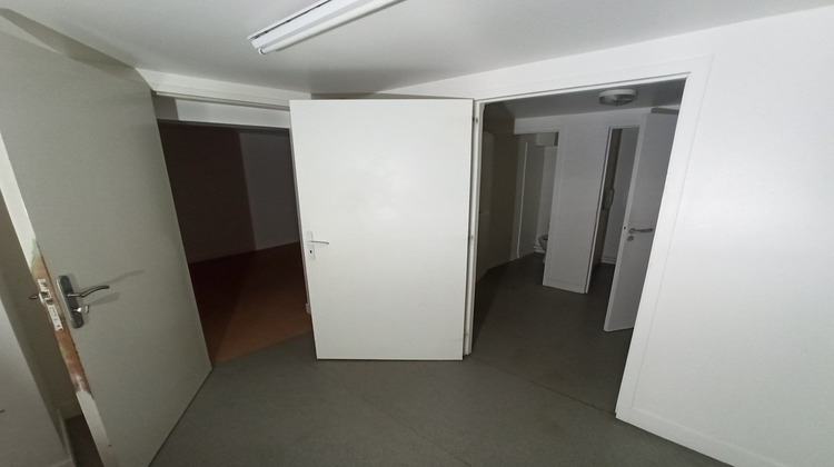 Ma-Cabane - Location Local commercial Saint-Junien, 167 m²