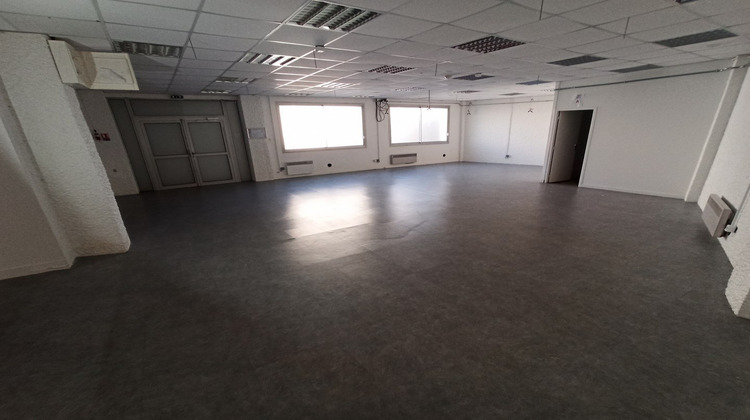 Ma-Cabane - Location Local commercial Saint-Junien, 90 m²