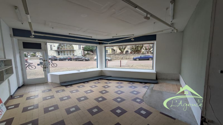 Ma-Cabane - Location Local commercial Saint-Junien, 68 m²