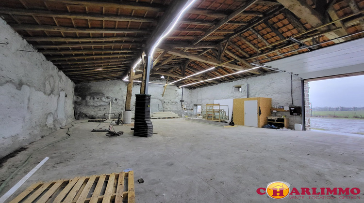 Ma-Cabane - Location Local commercial Saint-Junien, 225 m²